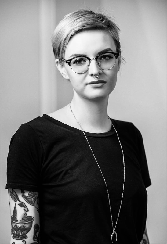 Parturi-kampaaja Jenna Rönkkö Helsinki